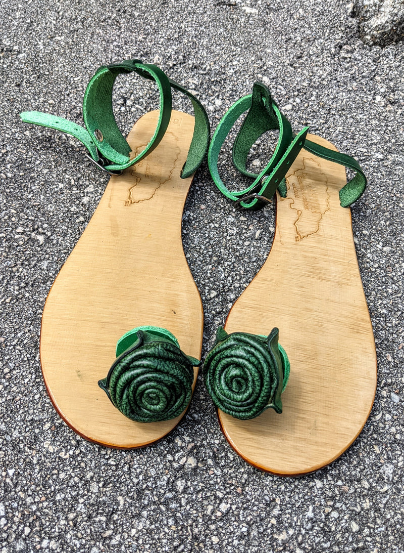 leather Rose-slippers